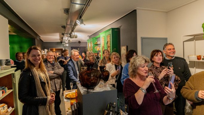 Drukke opening Tafelsentiment & Het Lokaal Drukte tijdens de opening van Tafelsentiment & Het Lokaal op 17 november